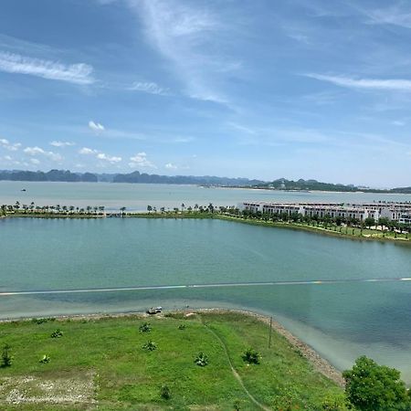 Sunday Premium Apartment Ha Long Exteriér fotografie