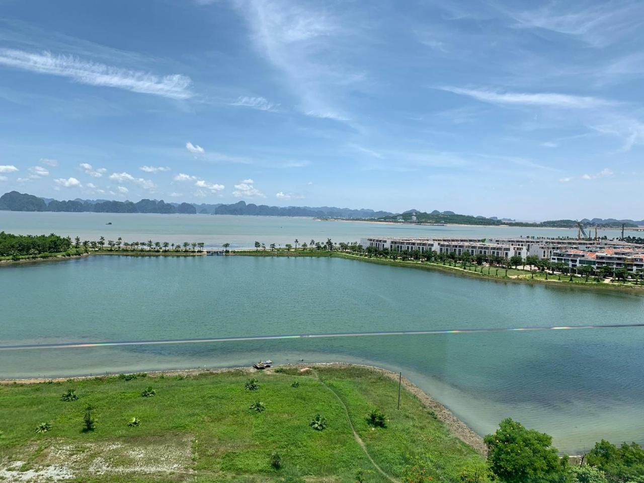 Sunday Premium Apartment Ha Long Exteriér fotografie
