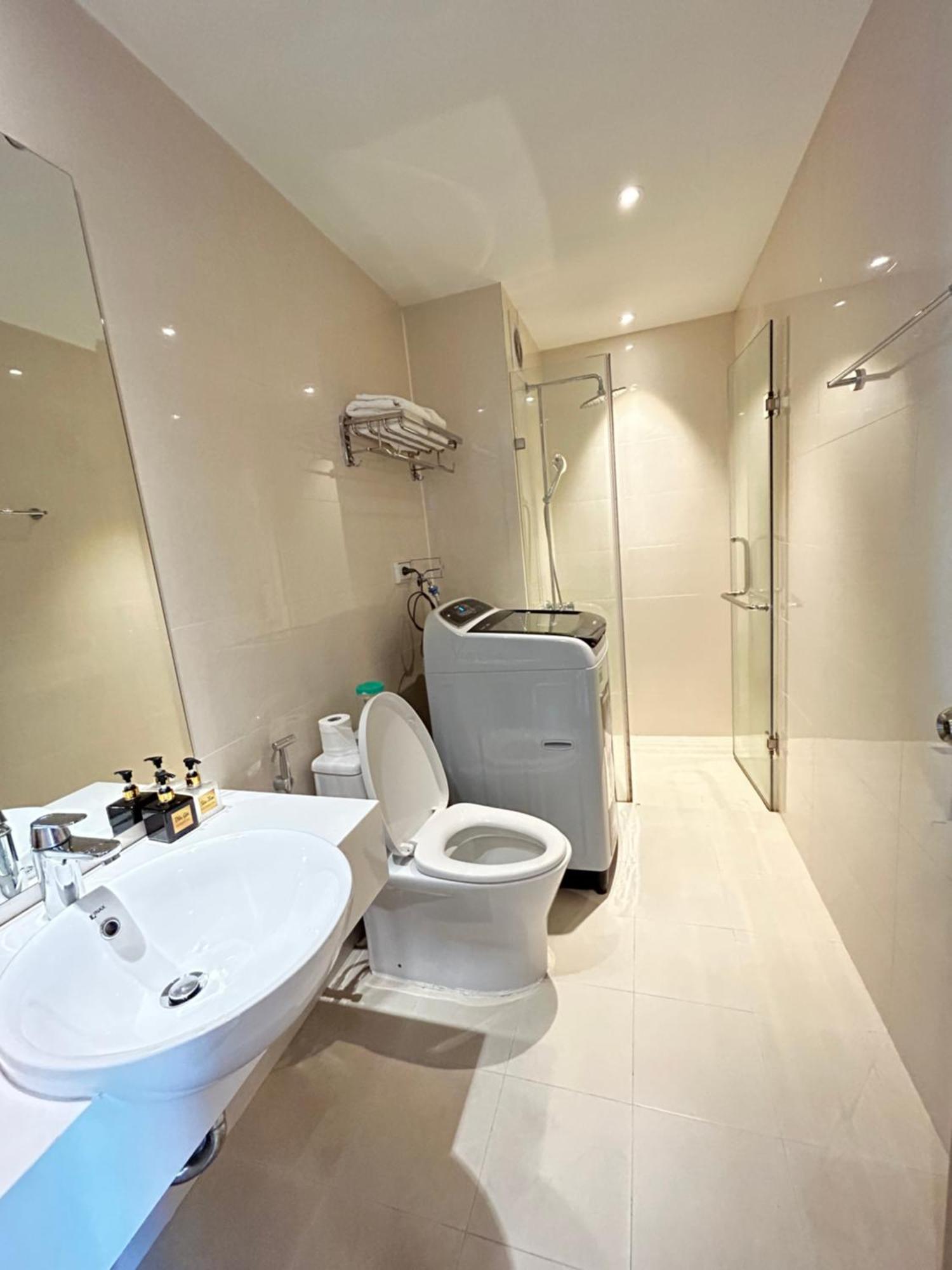 Sunday Premium Apartment Ha Long Exteriér fotografie